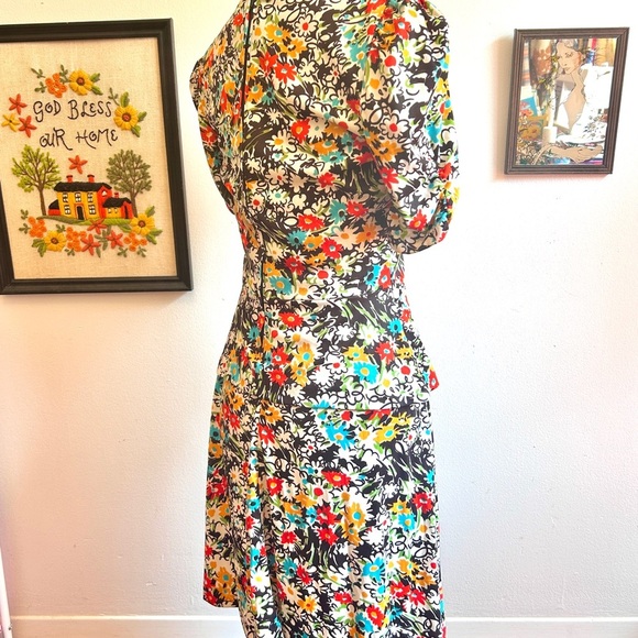 Vintage 70s does 40s Floral Sweetheart Neckline Skirt Set - Picture 4 of 8